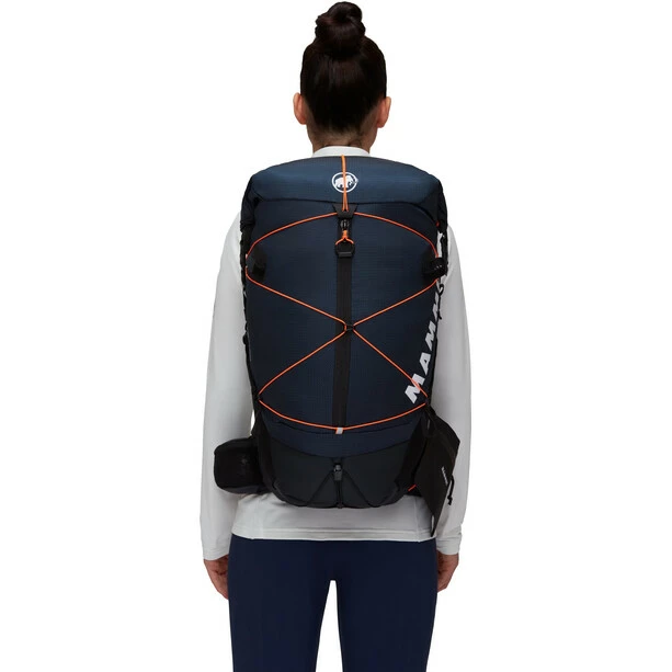 Mammut Ducan Spine 28-35 Hiking Pack Women marine-black 6 Mammut Ducan Spine 28-35 Hiking Pack Women marine-black - Image 4